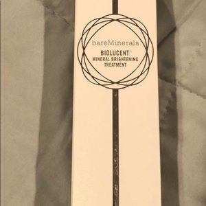 Bare Minerals Biolucent Mineral Brightening Cream